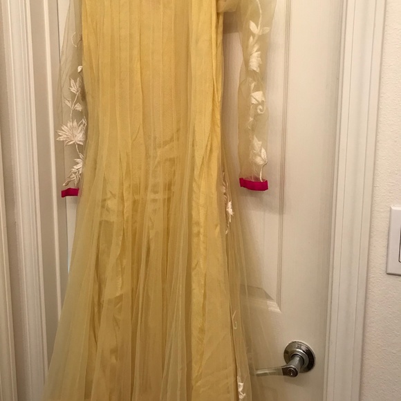 Designer Embroidered Salwar/Shalwar Kameez XL - Picture 5 of 6